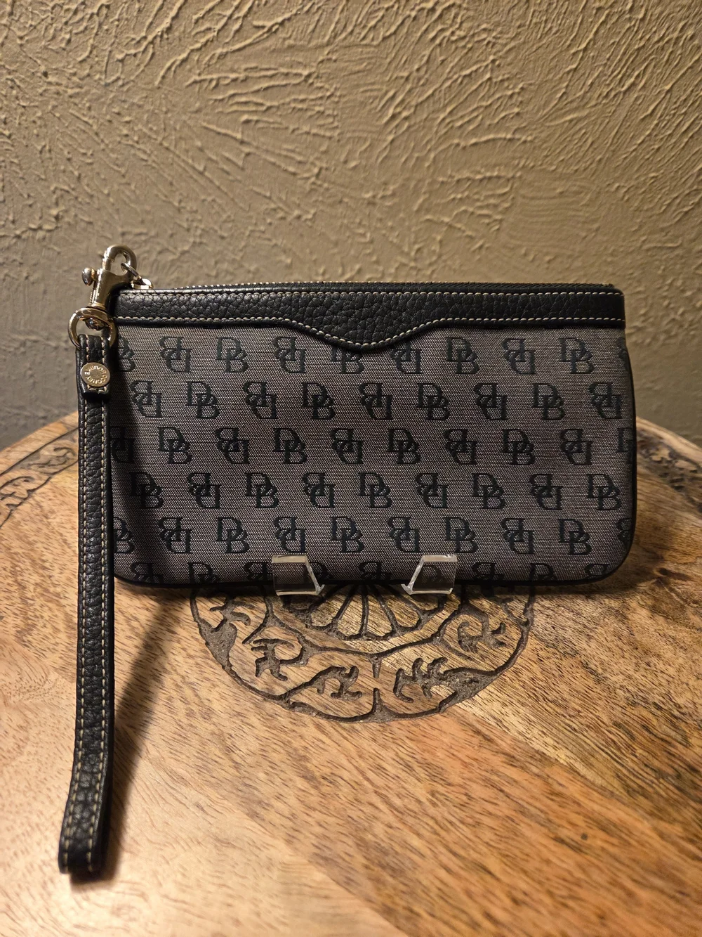 Dooney & Bourke Black Logo Wristlet Clutch